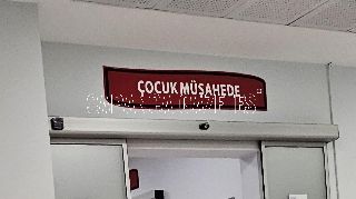 4 YAŞINDAKİ ÇOCUK HAVUZDA BOĞULMA TEHLİKESİ GEÇİRDİ